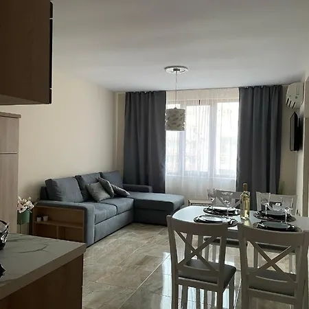 Beach Residence Pomorie Appartement